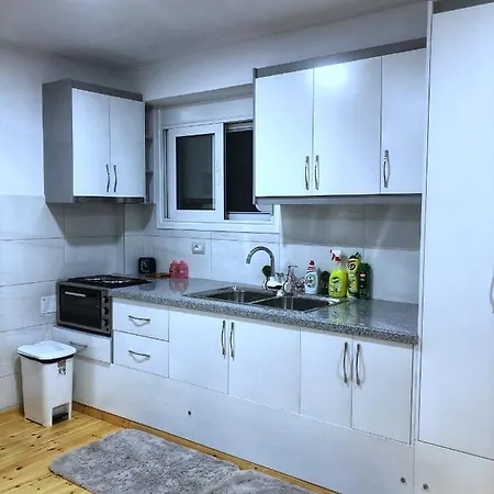 Seana * Saranda