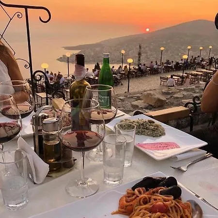 Seana * Sarande
